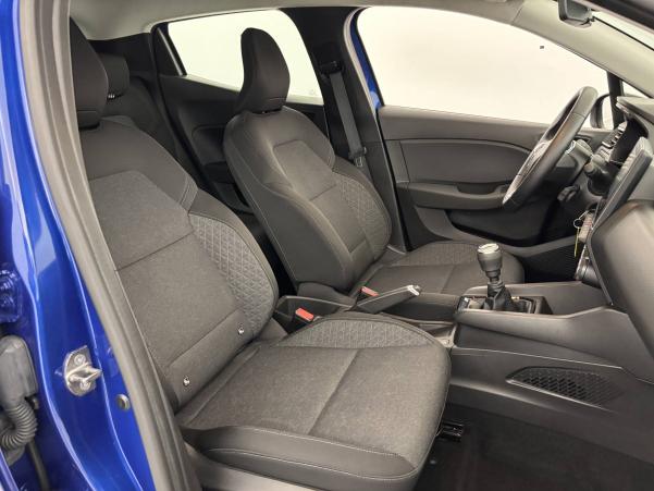 Vente en ligne Renault Clio 5 Clio TCe 90 au prix de 15 470 €