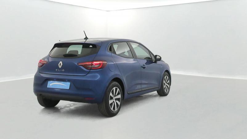 Vente en ligne Renault Clio 5 Clio TCe 90 au prix de 15 470 €
