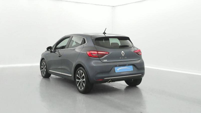 Vente en ligne Renault Clio 5 Clio TCe 90 - 21N au prix de 15 990 €