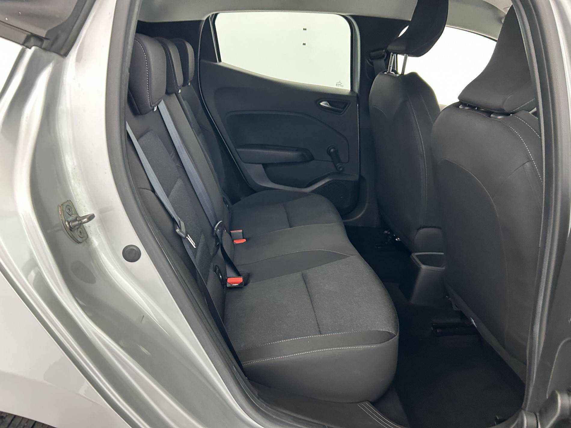 Vente en ligne Renault Clio 5 Clio TCe 90 au prix de 13 980 €