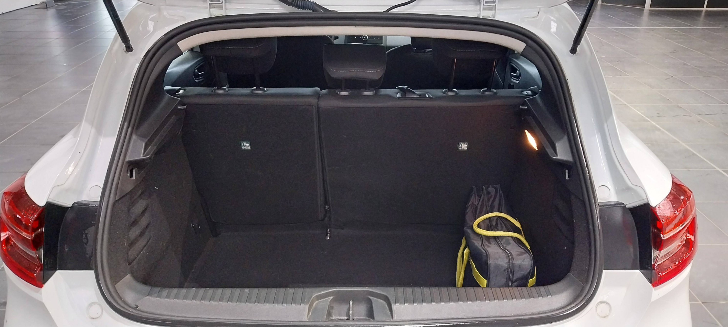 Vente en ligne Renault Clio 5 Clio SCe 65 au prix de 12 990 €