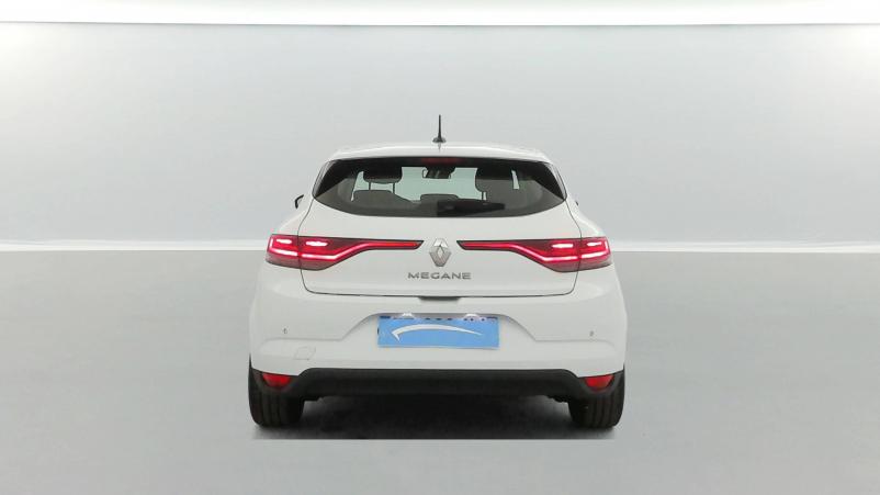 Vente en ligne Renault Megane 4 Mégane IV Berline Blue dCi 115 - 20 au prix de 16 570 €