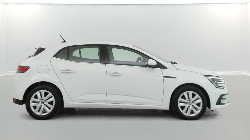 Vente en ligne Renault Megane 4 Mégane IV Berline Blue dCi 115 - 20 au prix de 16 570 €