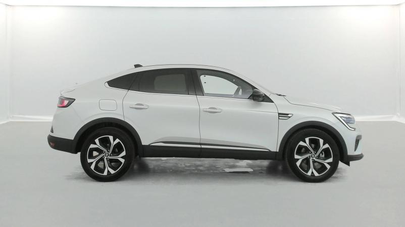 Vente en ligne Renault Arkana  E-Tech 145 - 23 au prix de 25 770 €