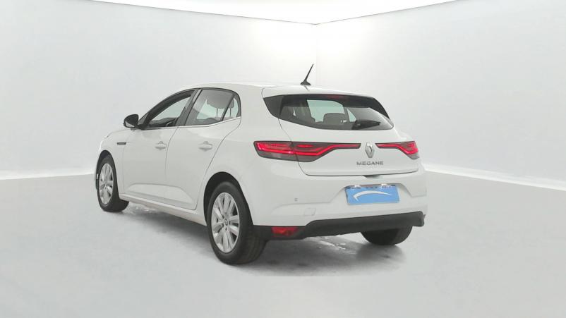 Vente en ligne Renault Megane 4 Mégane IV Berline Blue dCi 115 - 20 au prix de 16 570 €