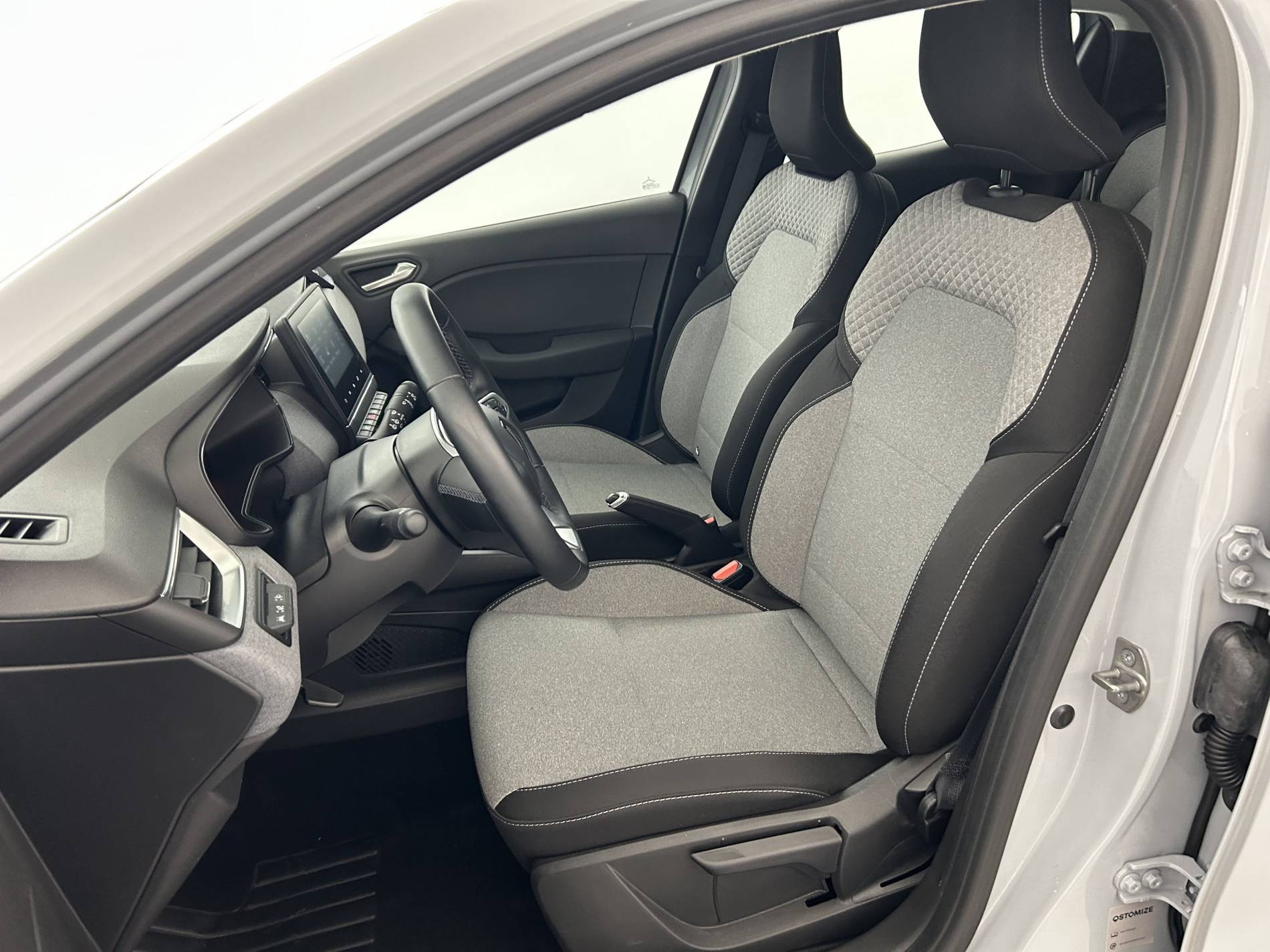 Vente en ligne Renault Clio 5 Clio TCe 90 au prix de 16 490 €