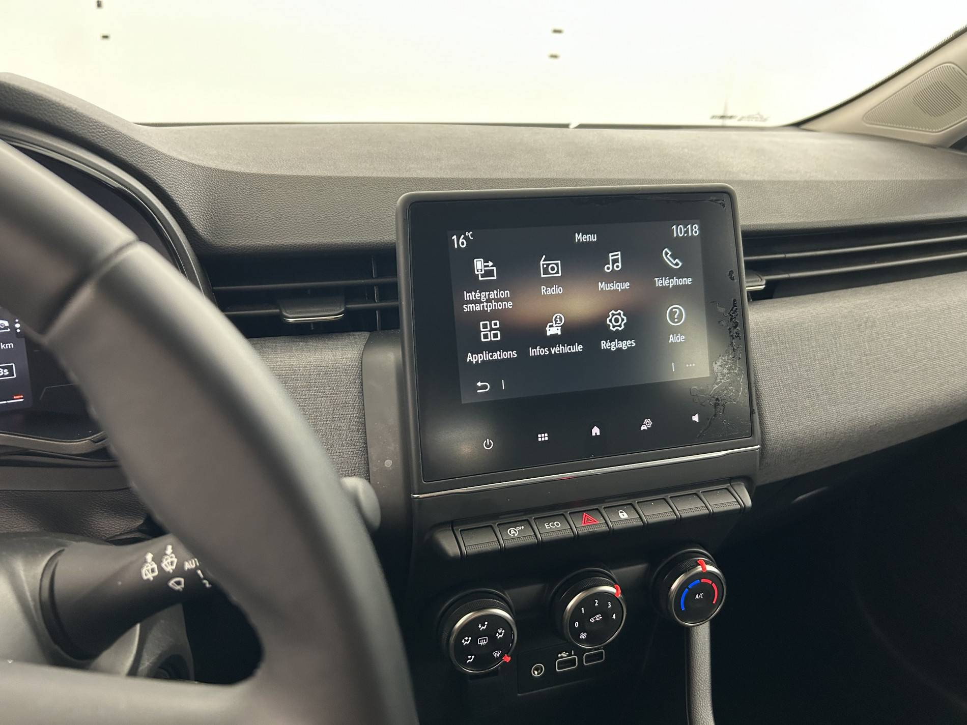 Vente en ligne Renault Clio 5 Clio TCe 90 au prix de 16 490 €