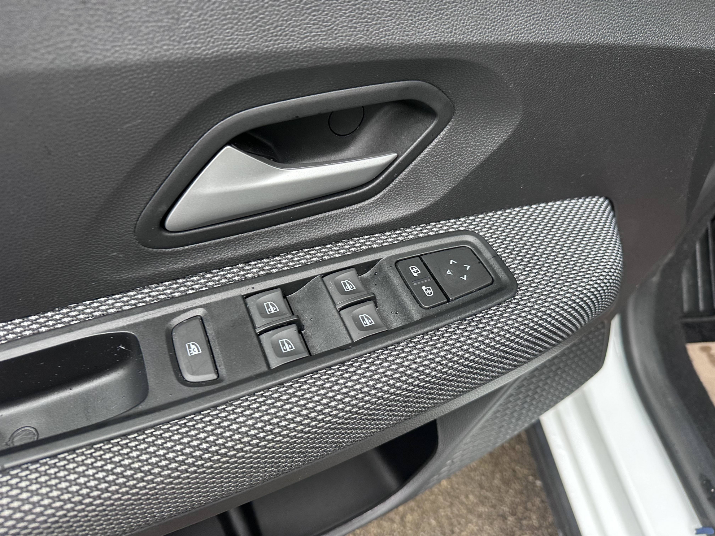 Vente en ligne Dacia Sandero  TCe 90 auto au prix de 19 990 €