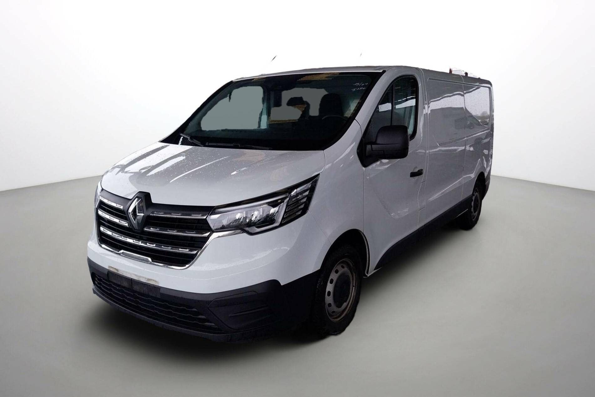 Renault Trafic 3 Fourgon TRAFIC FGN L2H1 3000 KG BLUE DCI 130 occasion de 2022 en vente à Quimper