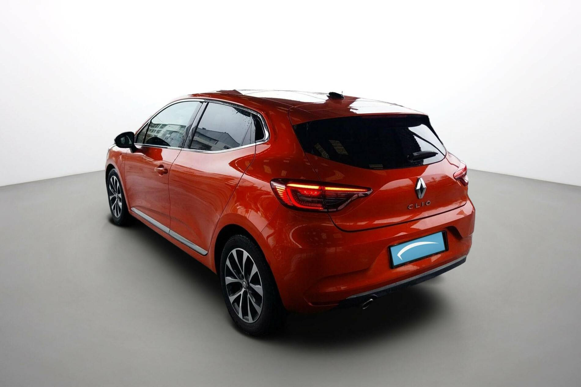 Vente en ligne Renault Clio 5 Clio TCe 90 au prix de 14 990 €