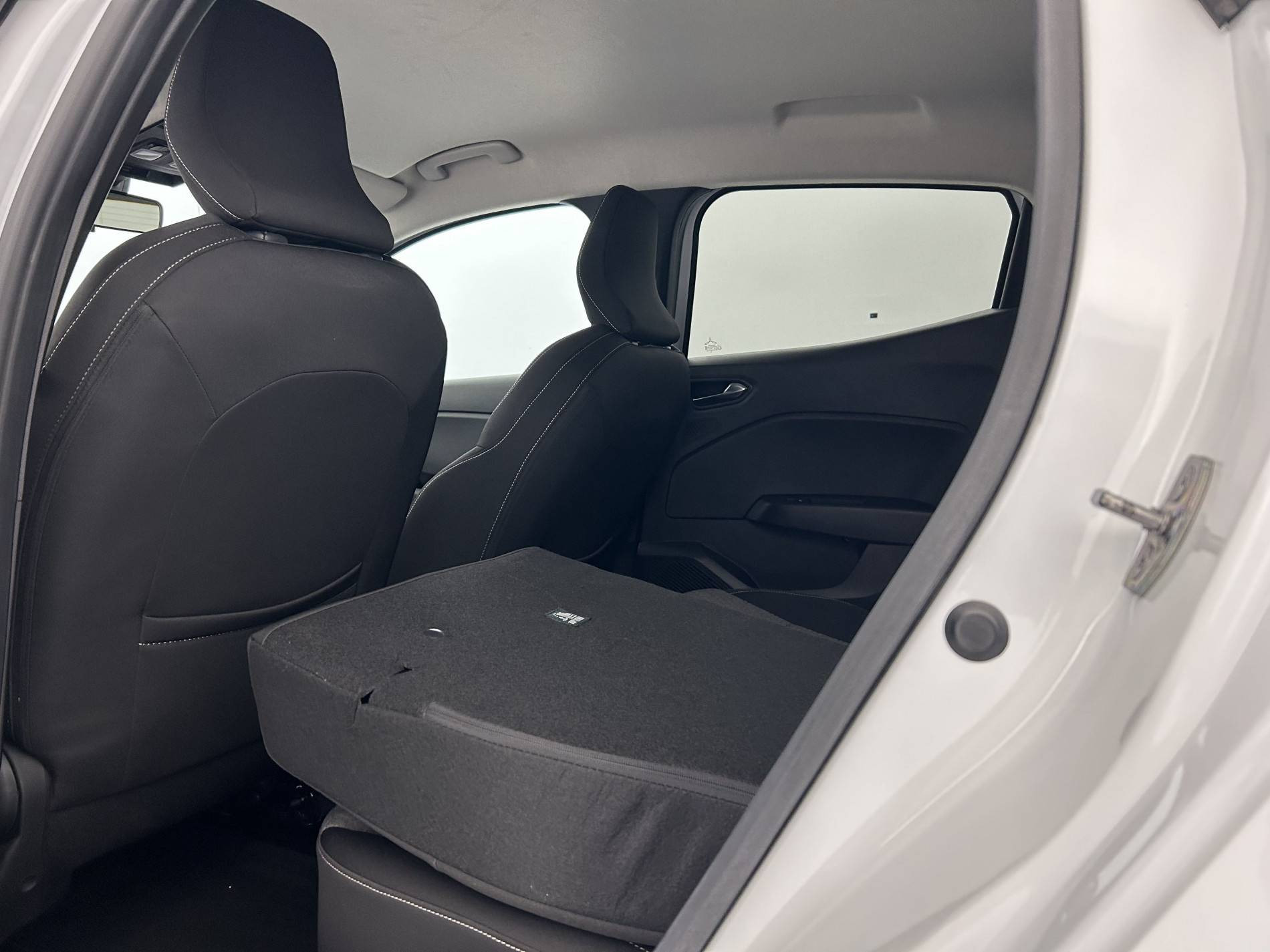 Vente en ligne Renault Clio 5 Clio Blue dCi 100 au prix de 14 690 €