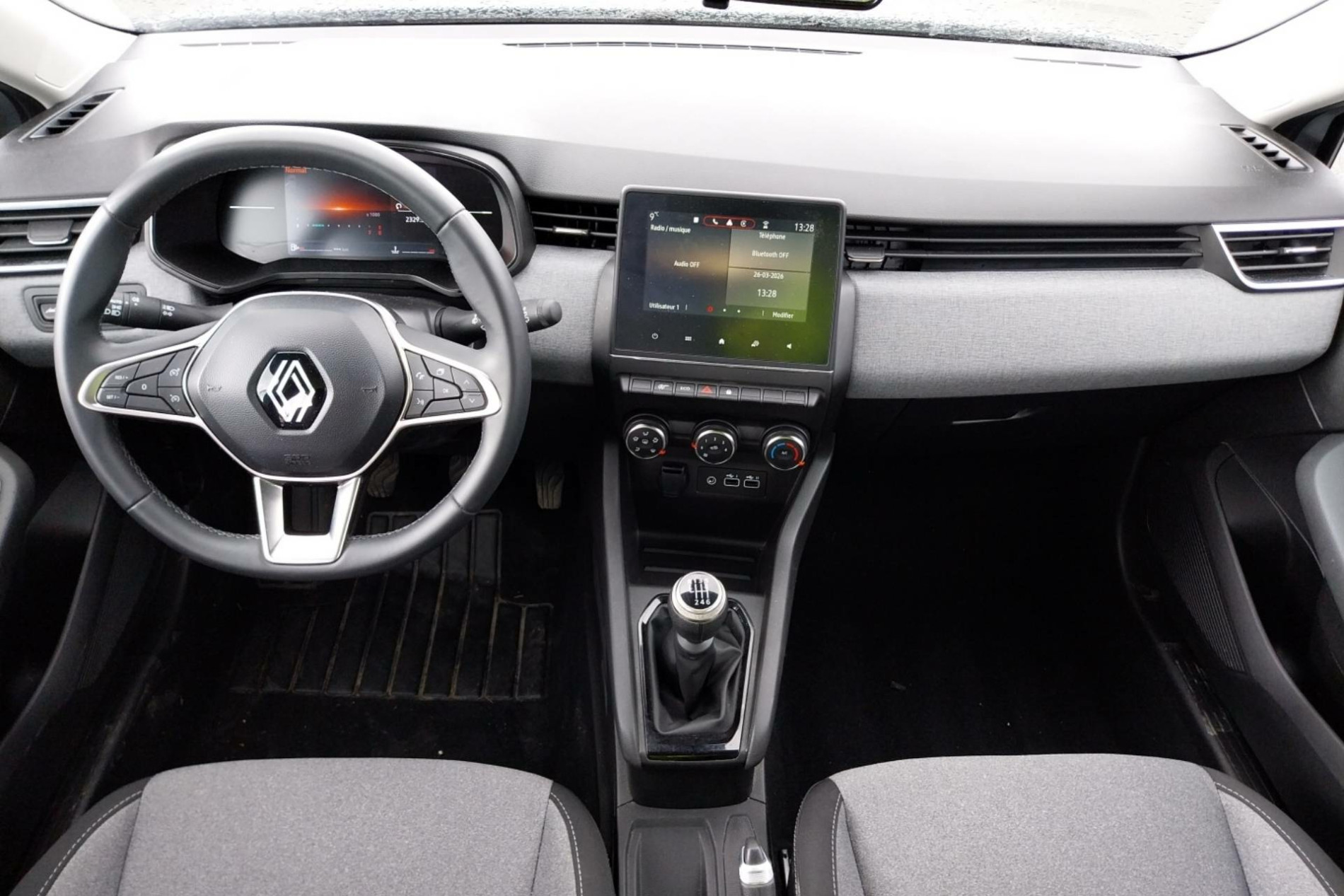 Vente en ligne Renault Clio 5 Clio TCe 90 au prix de 14 990 €