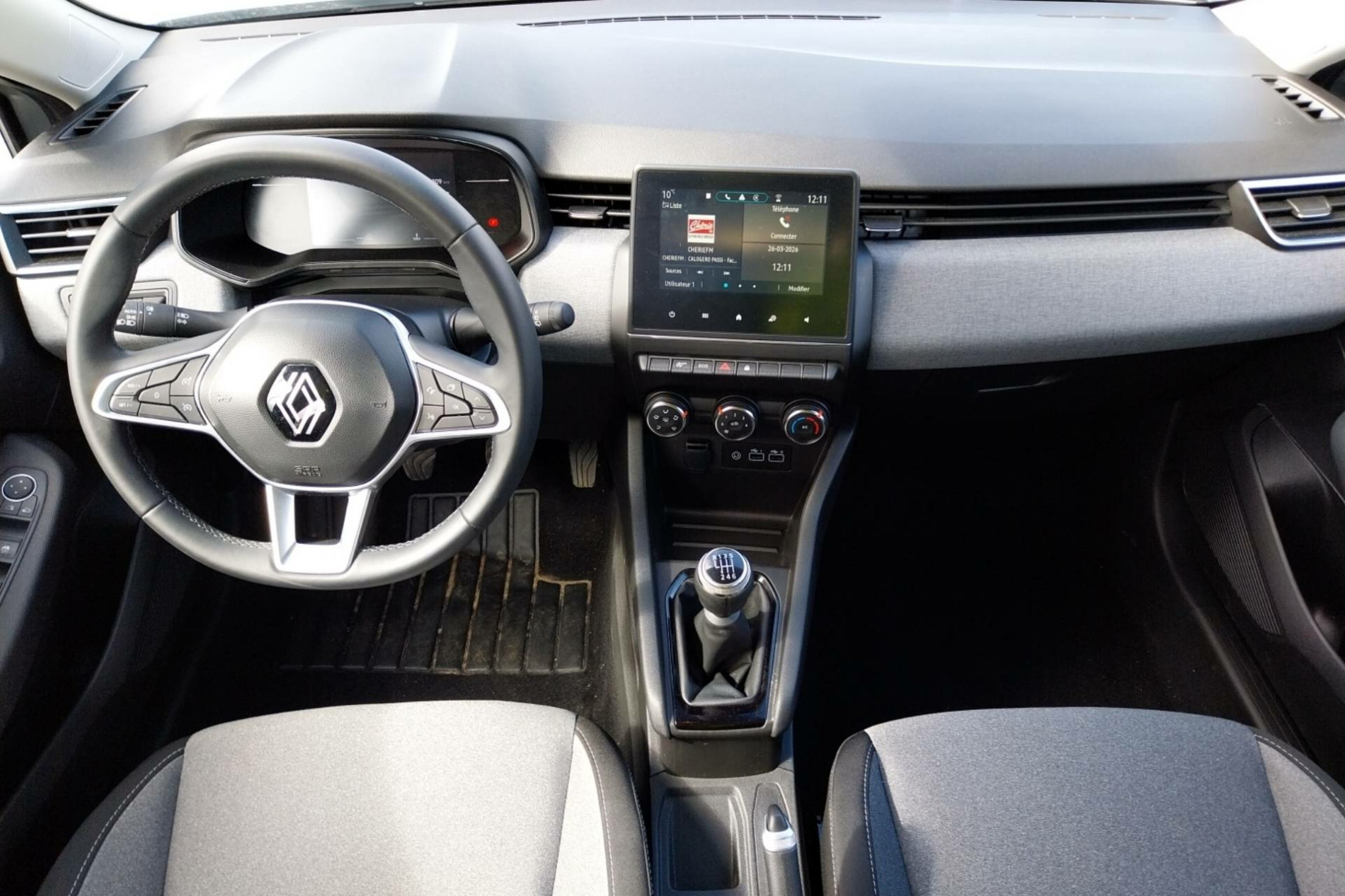 Vente en ligne Renault Clio 5 Clio TCe 90 ch GSR2 au prix de 15 790 €