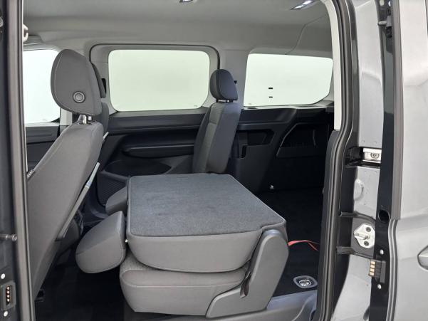 Vente en ligne Ford Grand Tourneo Connect  2.0 EcoBlue 122 BVM6 au prix de 26 970 €