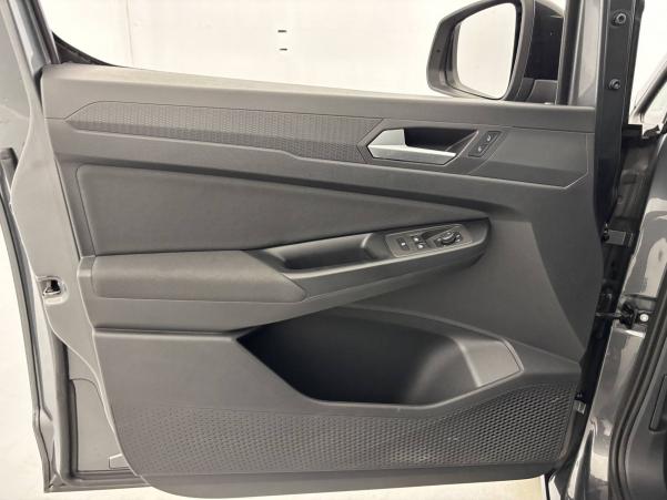 Vente en ligne Ford Grand Tourneo Connect  2.0 EcoBlue 122 BVM6 au prix de 26 970 €