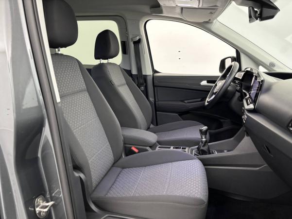 Vente en ligne Ford Grand Tourneo Connect  2.0 EcoBlue 122 BVM6 au prix de 26 970 €