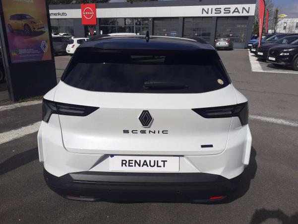 Vente en ligne Renault Scenic E-Tech  220 ch grande autonomie au prix de 49 990 €