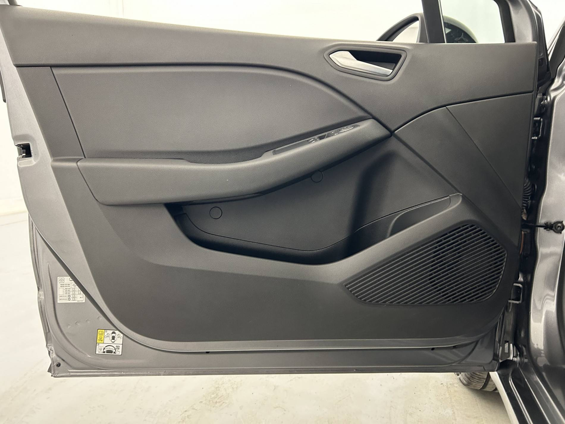 Vente en ligne Renault Clio 5 Clio TCe 90 au prix de 14 990 €