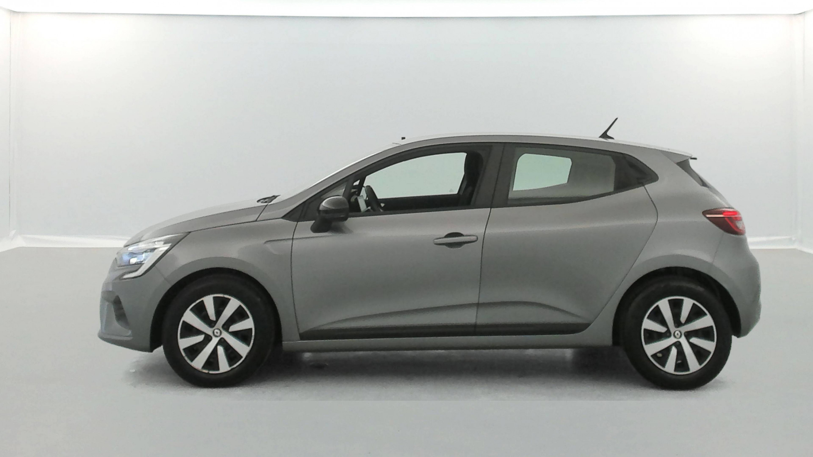 Vente en ligne Renault Clio 5 Clio TCe 90 au prix de 13 990 €