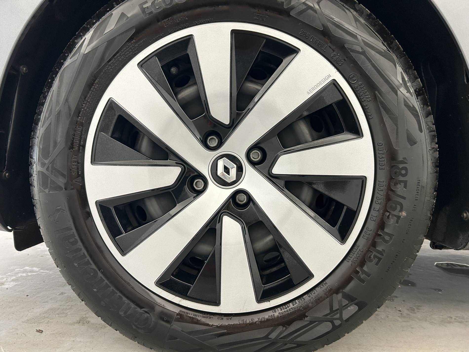 Vente en ligne Renault Clio 5 Clio TCe 90 au prix de 14 990 €