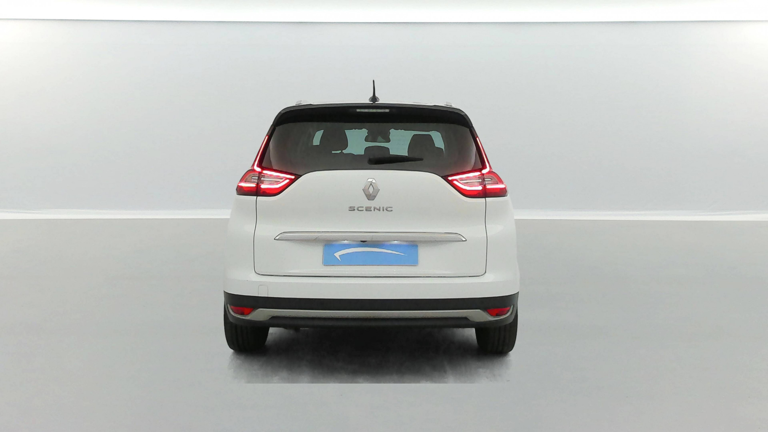 Vente en ligne Renault Grand Scenic 4 Grand Scenic TCe 140 EDC au prix de 23 990 €
