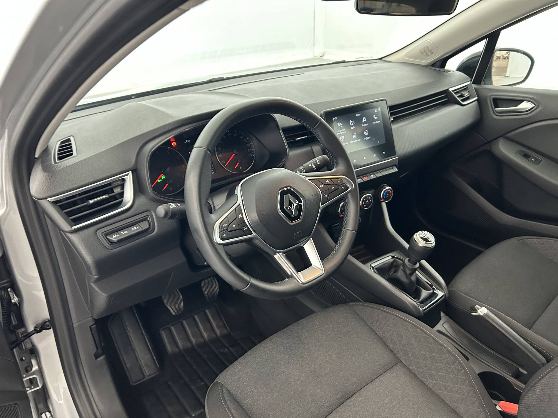 Vente en ligne Renault Clio 5 Clio TCe 90 au prix de 13 990 €