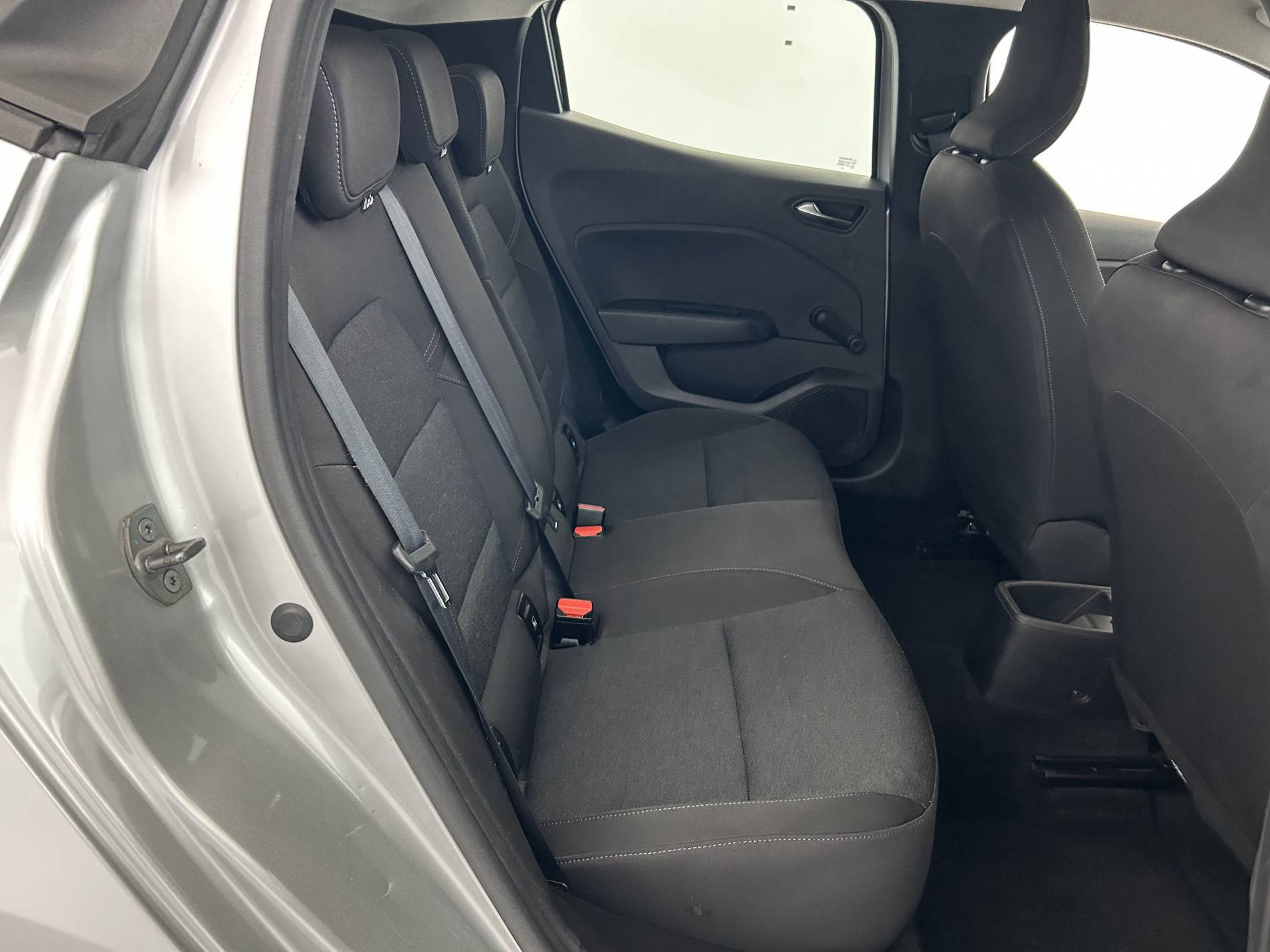 Vente en ligne Renault Clio 5 Clio TCe 90 au prix de 13 990 €