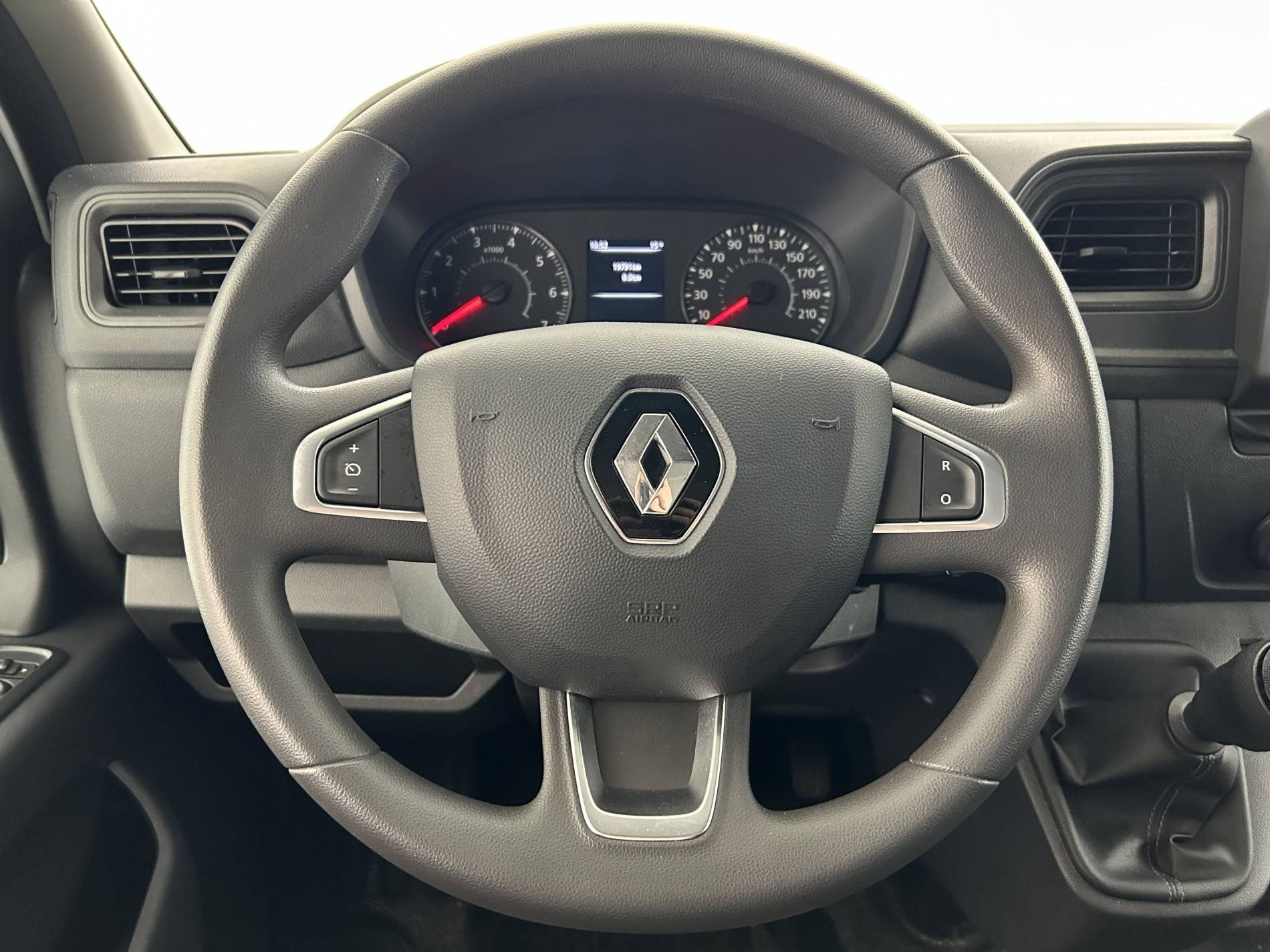 Vente en ligne Renault Master Fourgon  L2H2 BLUE DCI 135  au prix de 28 890 €