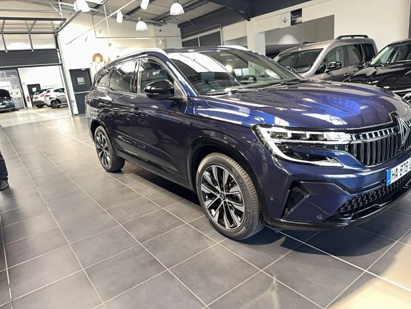 Vente en ligne Renault Espace Espace E-Tech full hybrid 200 5pl au prix de 40 990 €