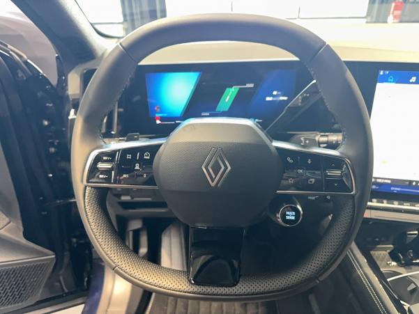 Vente en ligne Renault Espace Espace E-Tech full hybrid 200 5pl au prix de 40 990 €
