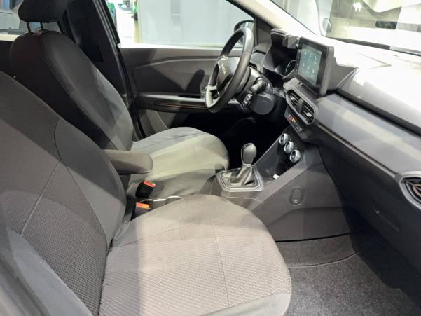 Vente en ligne Dacia Jogger  Hybrid 140 7 places au prix de 25 570 €