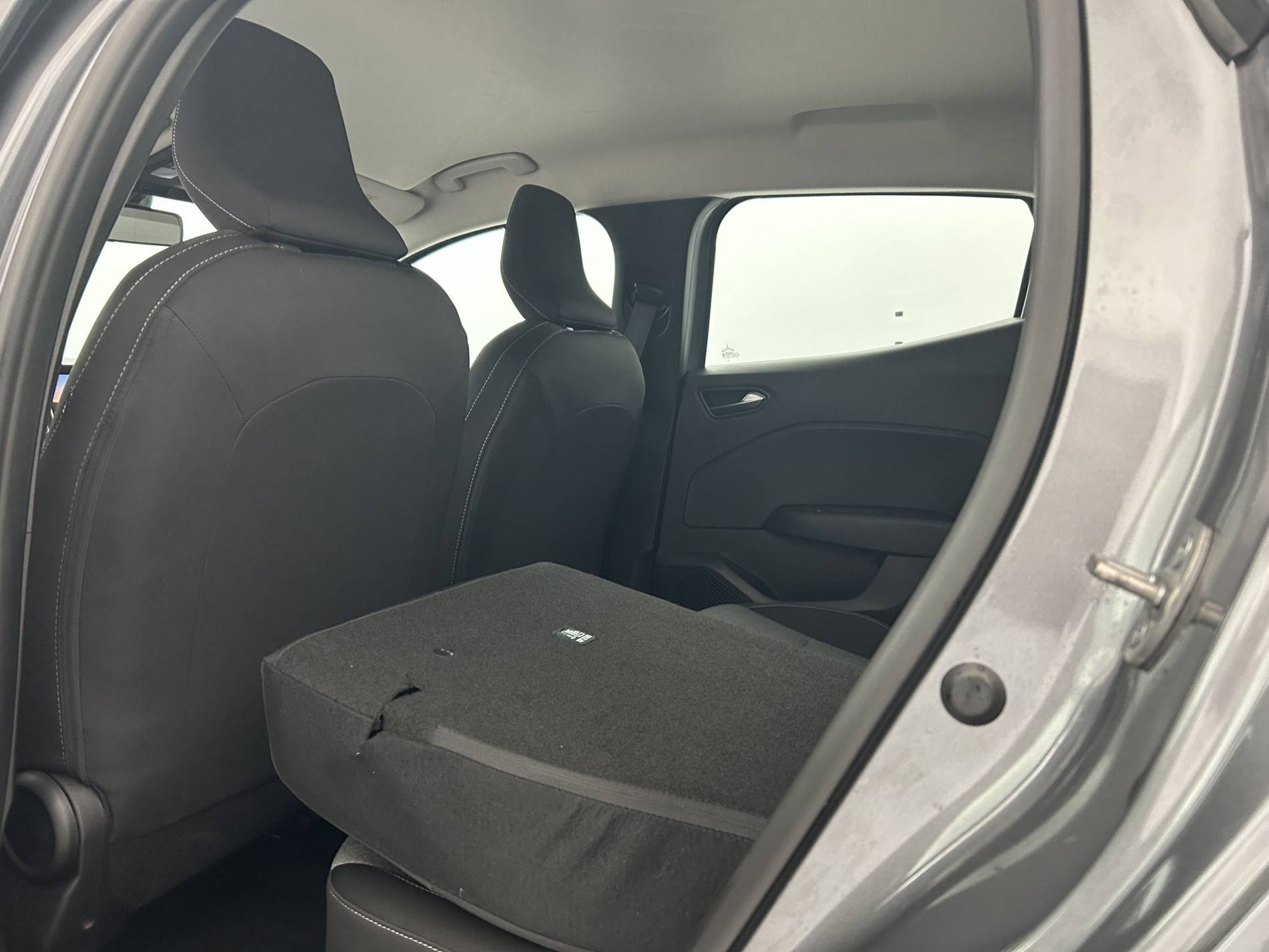 Vente en ligne Renault Clio 5 Clio TCe 90 au prix de 16 490 €