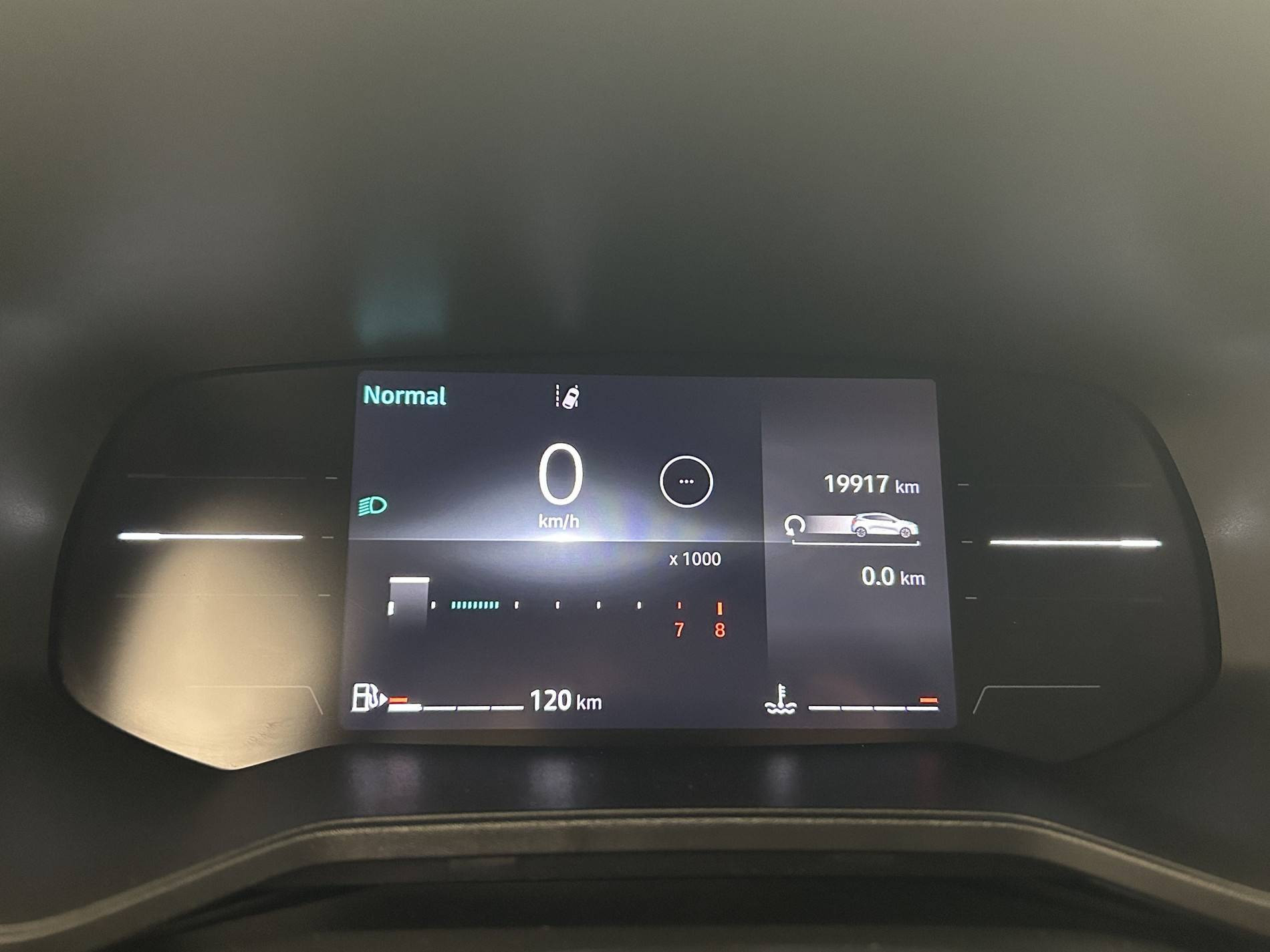 Vente en ligne Renault Clio 5 Clio TCe 90 au prix de 16 490 €