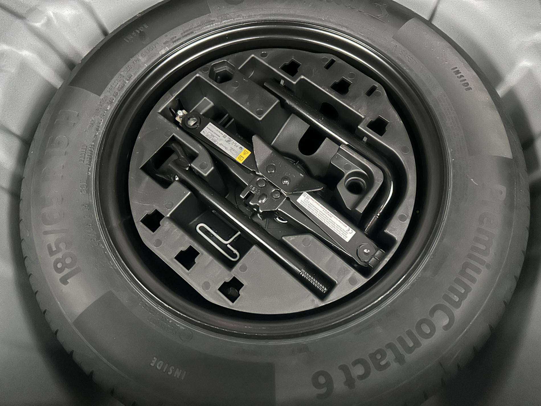 Vente en ligne Renault Clio 5 Clio TCe 90 au prix de 16 490 €