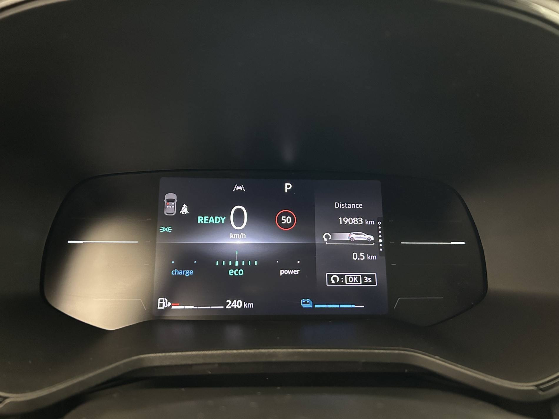 Vente en ligne Renault Clio 5 Clio E-Tech full hybrid 145 ch GSR2 au prix de 20 890 €