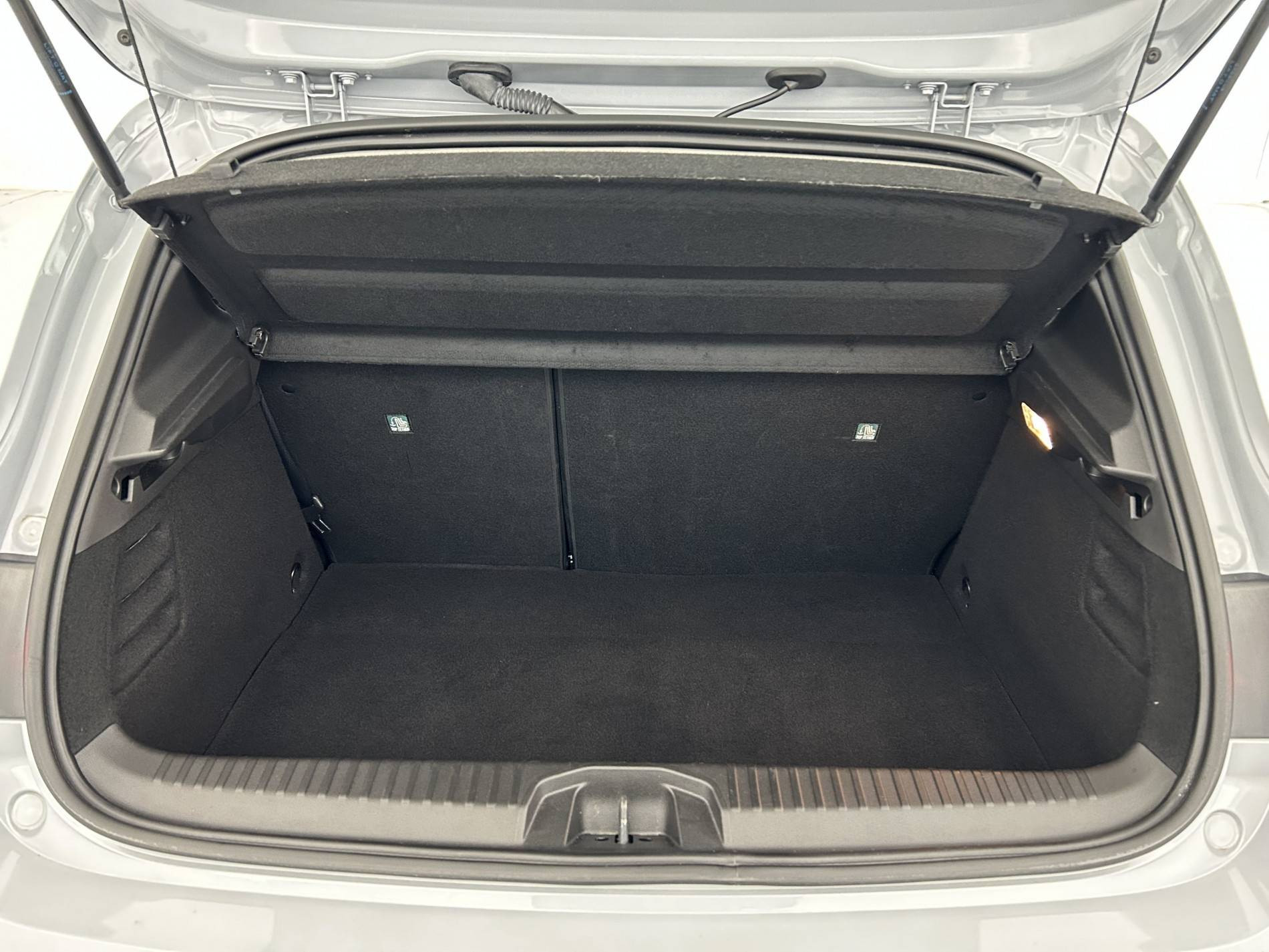 Vente en ligne Renault Clio 5 Clio E-Tech full hybrid 145 ch GSR2 au prix de 20 890 €