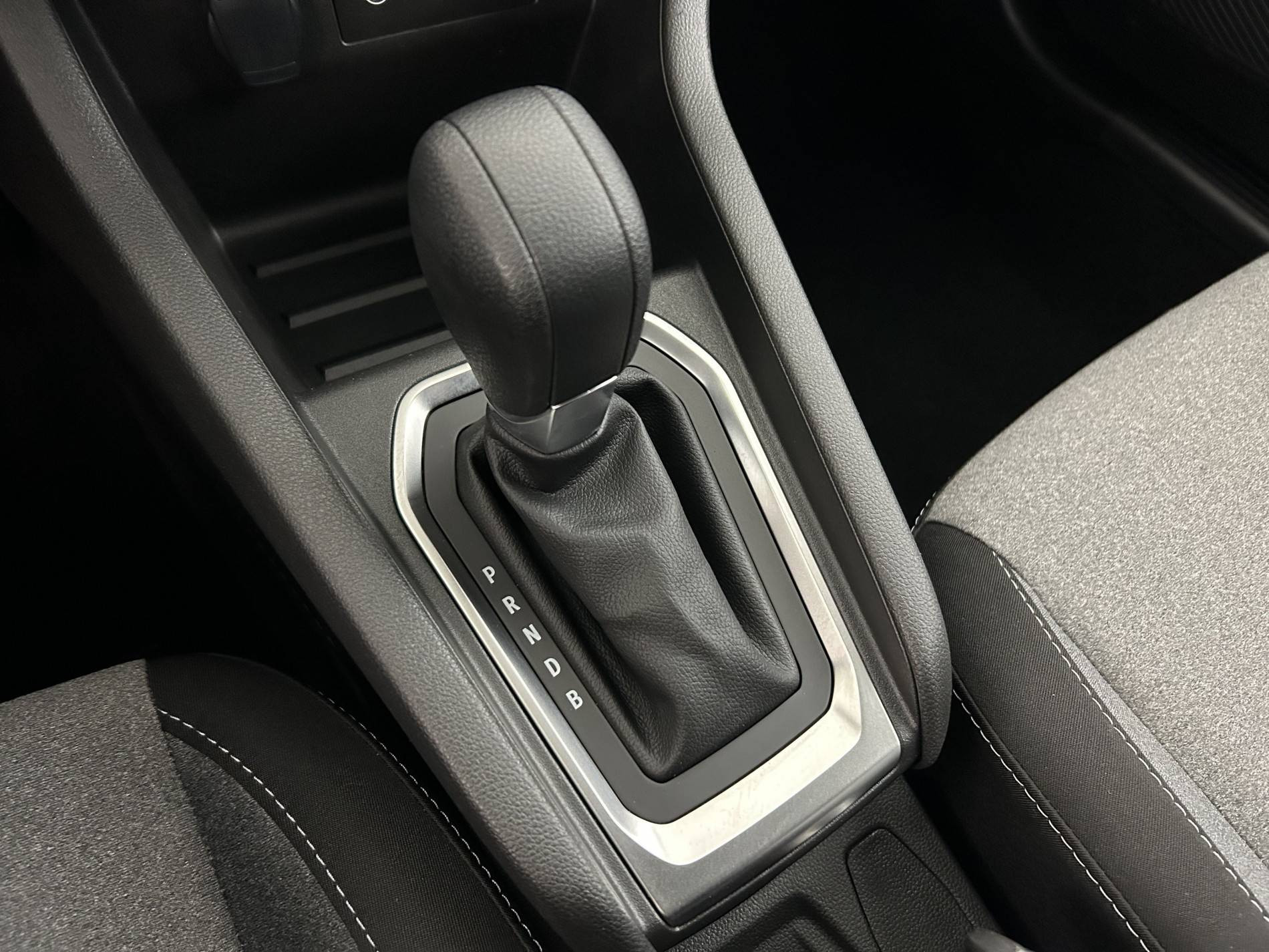 Vente en ligne Renault Clio 5 Clio E-Tech full hybrid 145 ch GSR2 au prix de 20 890 €