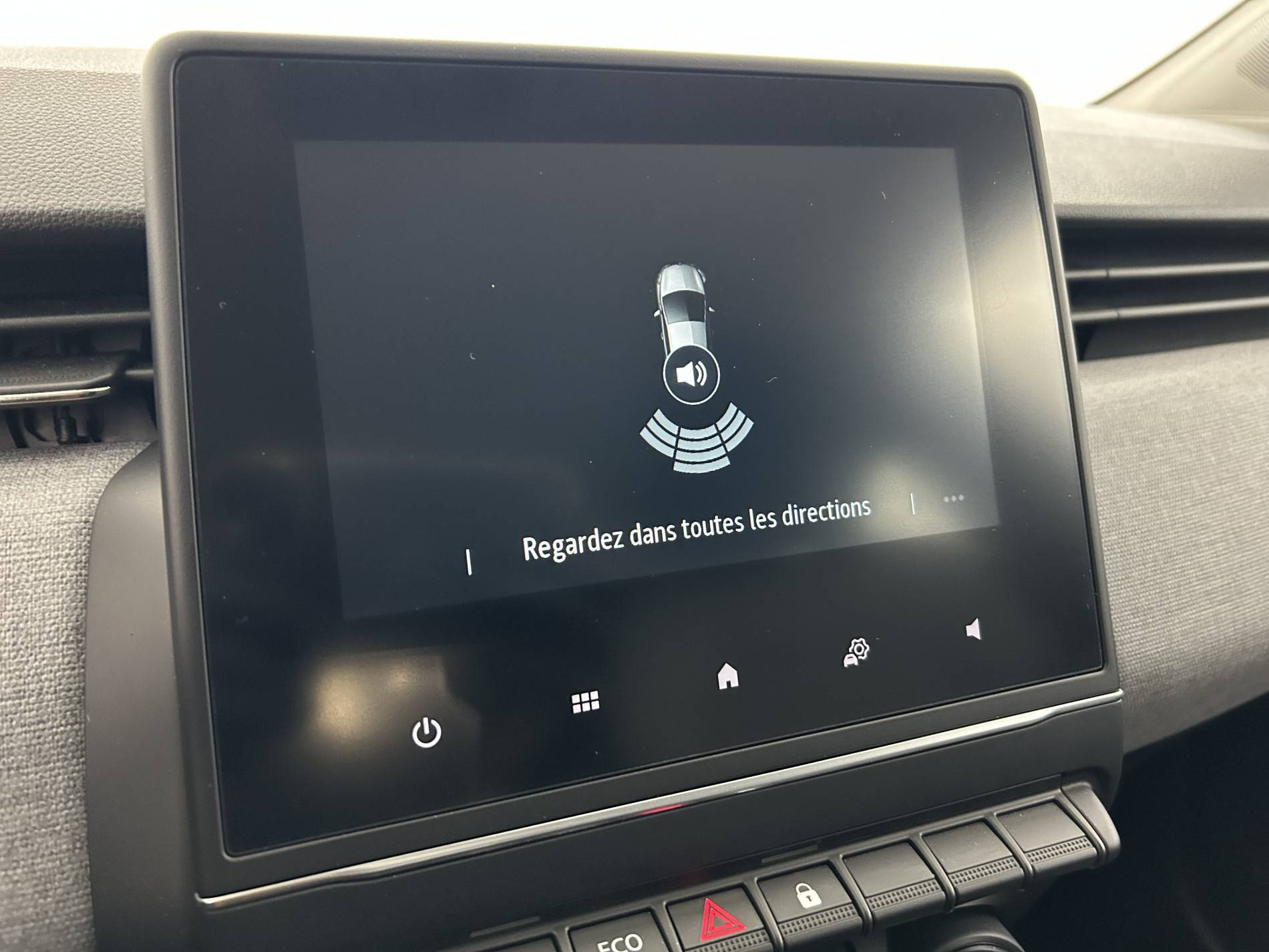 Vente en ligne Renault Clio 5 Clio E-Tech full hybrid 145 ch GSR2 au prix de 20 890 €