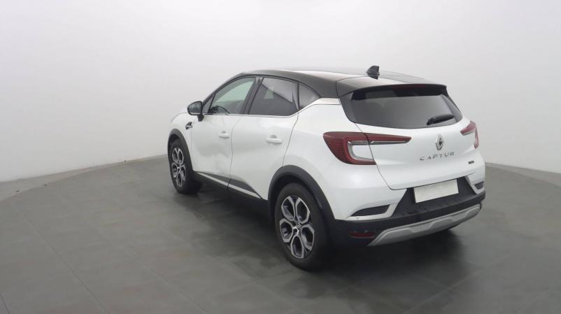 Vente en ligne Renault Captur  E-Tech full hybrid 145 au prix de 26 520 €