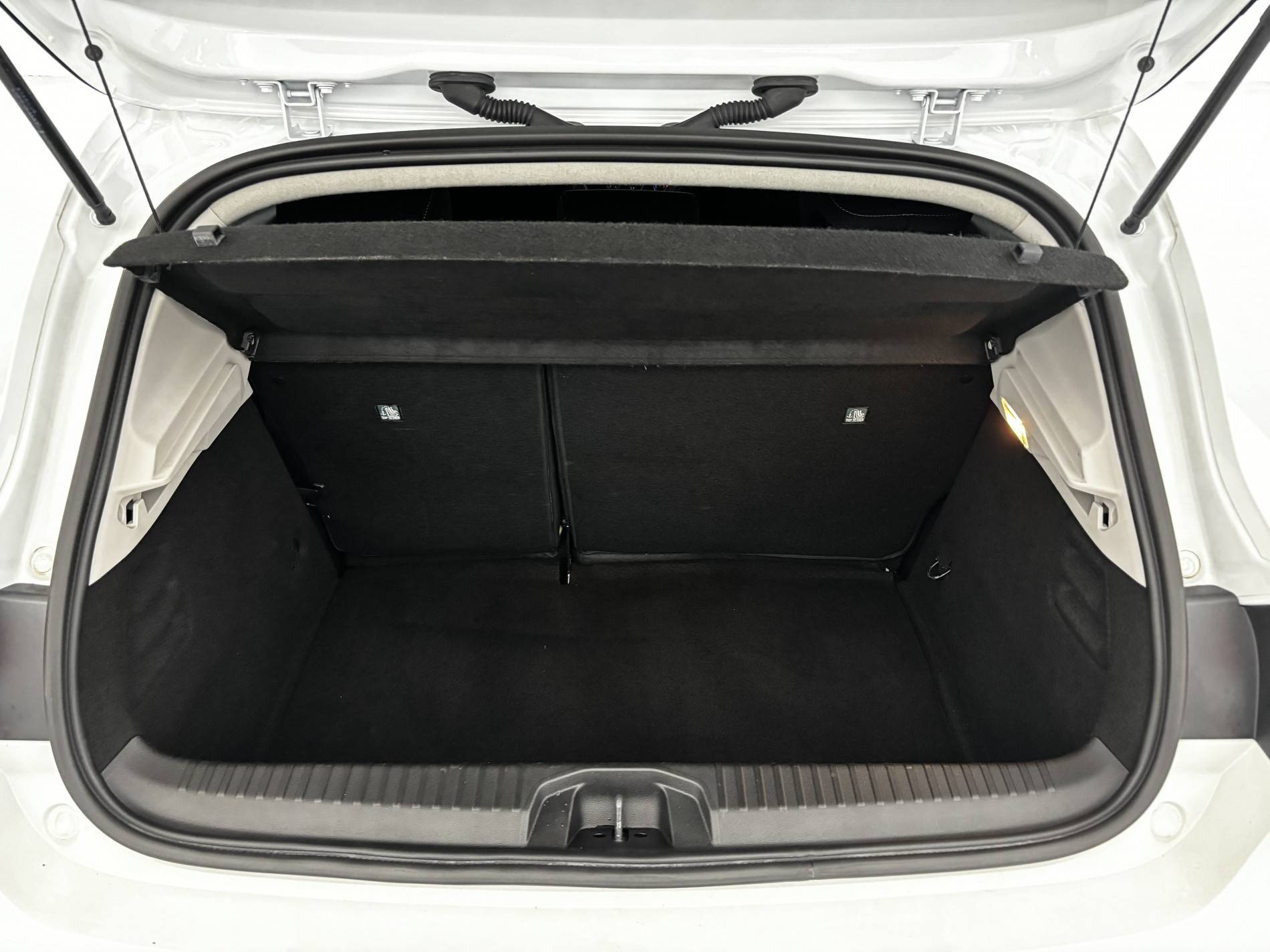 Vente en ligne Renault Clio 5 Clio Blue dCi 100 au prix de 14 990 €