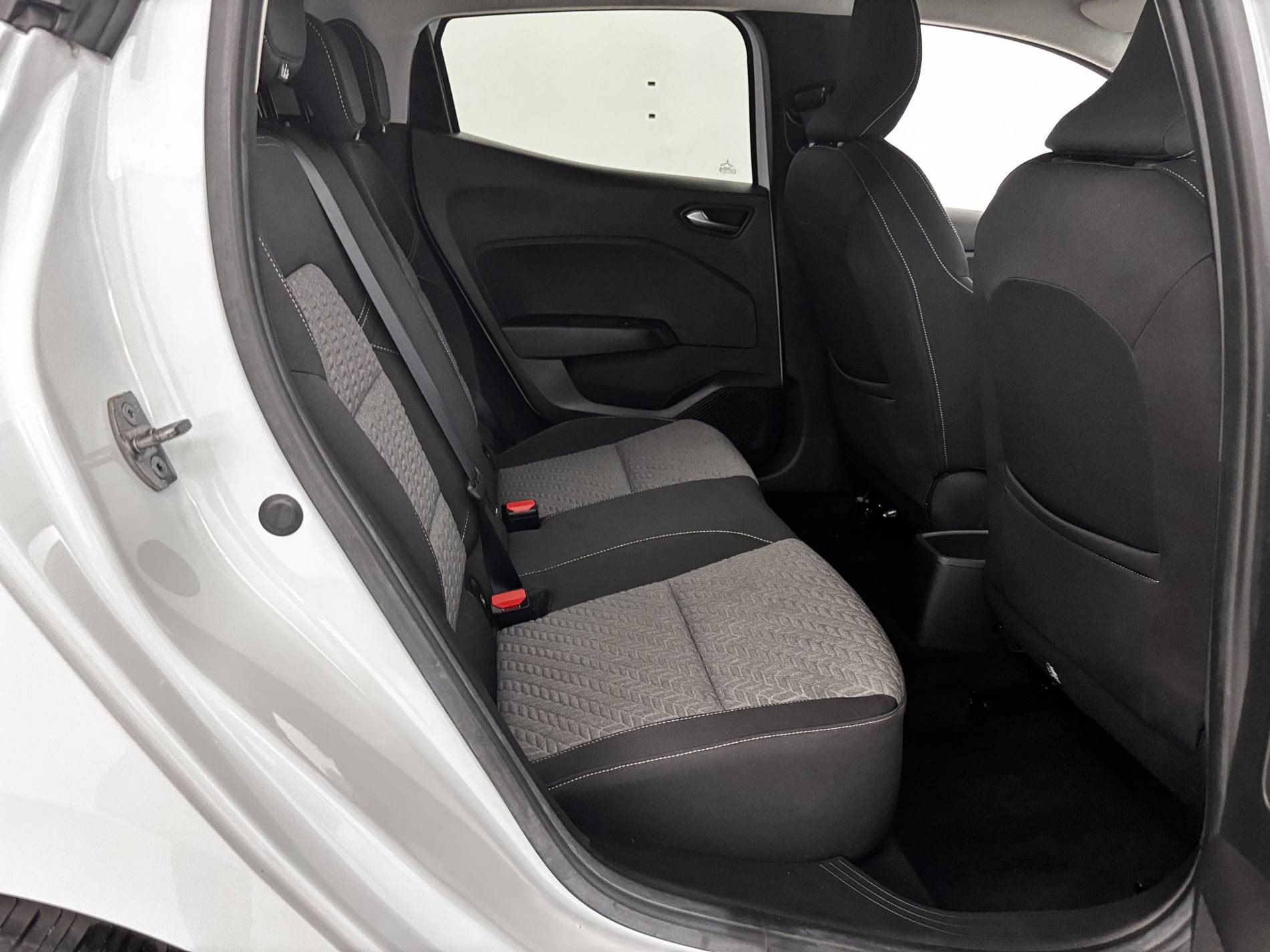 Vente en ligne Renault Clio 5 Clio Blue dCi 100 au prix de 14 990 €