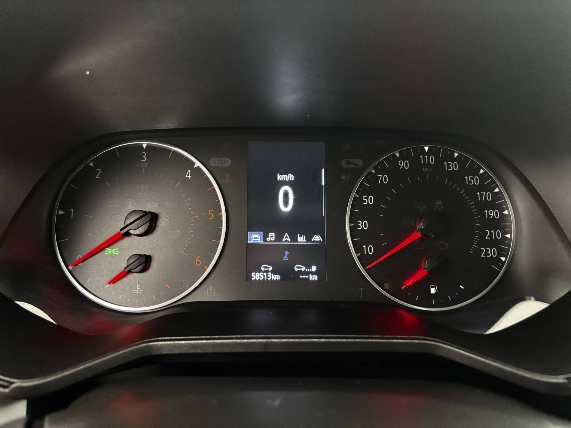 Vente en ligne Renault Clio 5 Clio Blue dCi 100 au prix de 14 990 €