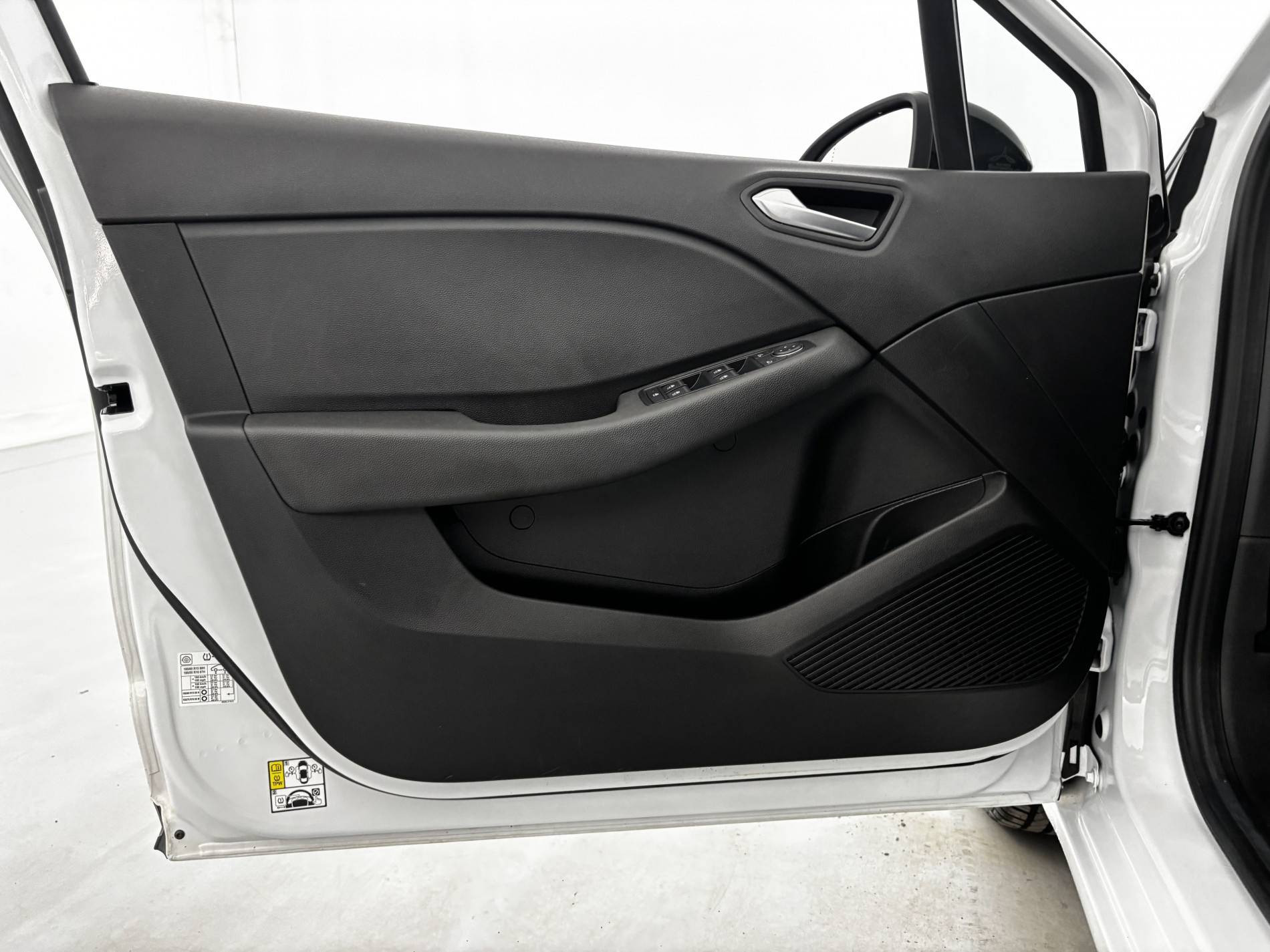 Vente en ligne Renault Clio 5 Clio Blue dCi 100 au prix de 14 990 €