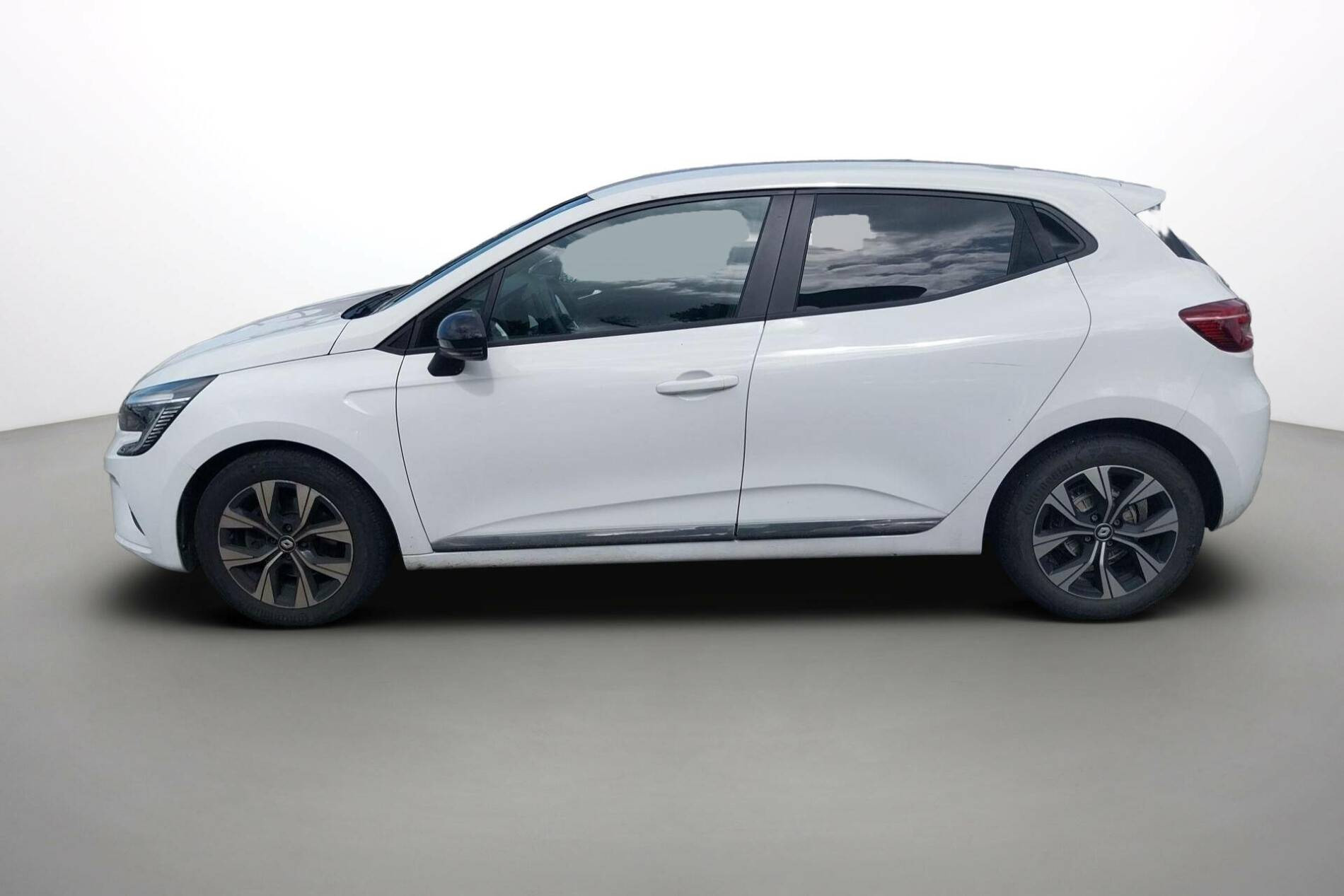 Vente en ligne Renault Clio 5 Clio Blue dCi 100 au prix de 14 990 €