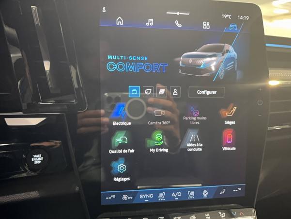 Vente en ligne Renault Austral  full hybrid E-Tech 200 ch au prix de 44 990 €