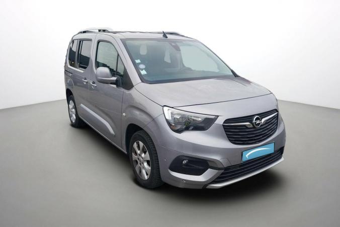 Vente en ligne Opel Combo Life  L1H1 1.2 130 ch BVA8 Start/Stop au prix de 16 970 €