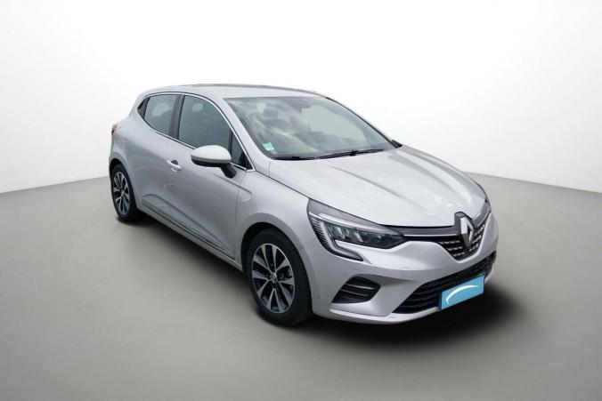 Vente en ligne Renault Clio 5 Clio E-Tech 140 - 21N au prix de 18 470 €