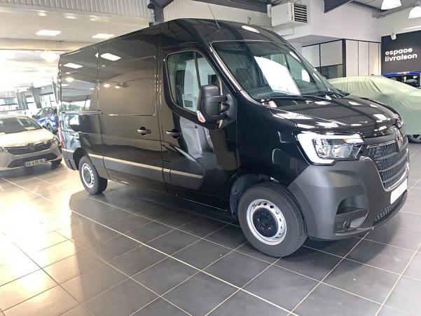 Vente en ligne Renault Master 3 Fourgon MASTER FGN TRAC F3300 L2H2 BLUE DCI 135 au prix de 38 490 €