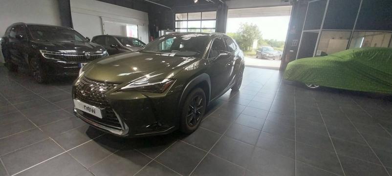 Vente en ligne Lexus UX  250h 2WD au prix de 32 970 €