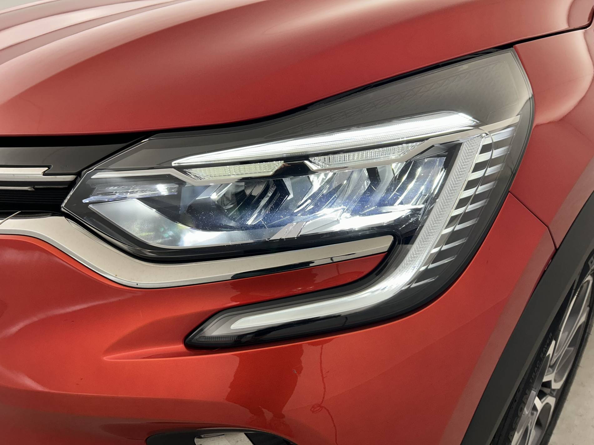 Vente en ligne Renault Captur  E-Tech 145 - 21 au prix de 20 990 €